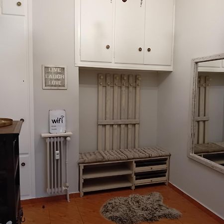 Joanna'S Heart Of Athens One Br Charm Balcony View Walk To Tourist Spots Apartment Екстериор снимка