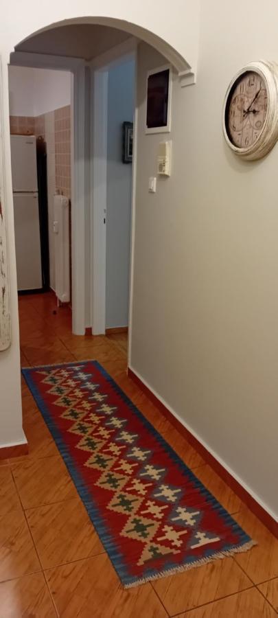 Joanna'S Heart Of Athens One Br Charm Balcony View Walk To Tourist Spots Apartment Екстериор снимка