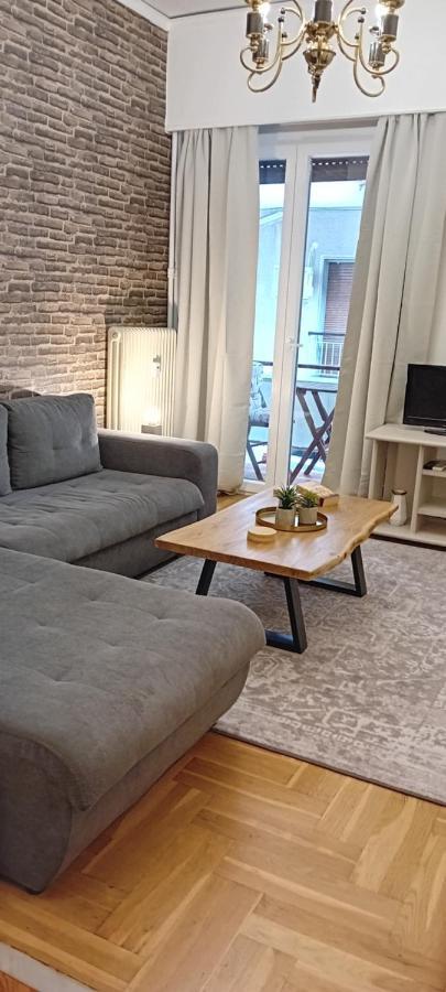 Joanna'S Heart Of Athens One Br Charm Balcony View Walk To Tourist Spots Apartment Екстериор снимка